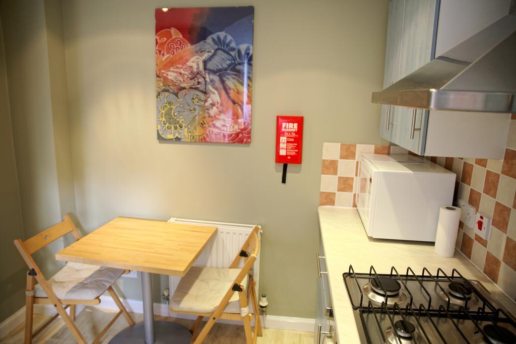 3Mac Dunfermline Self-Catering Apartment Ruang foto